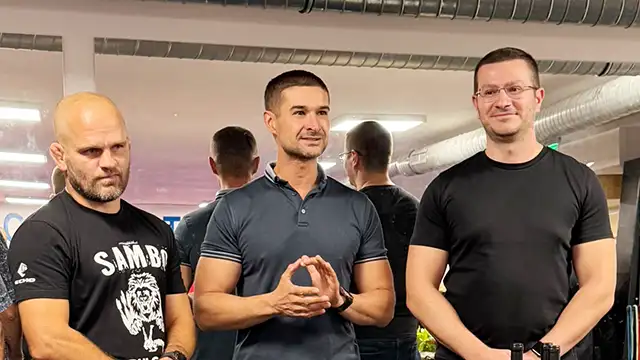 Николай Диков